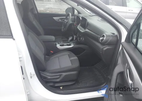 2024 Chevrolet Blazer Awd 2Lt from USA, damaged, VIN 3GNKBHR49RS141590